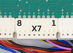 id logic combi² c30 m07865 pcb x7.jpg